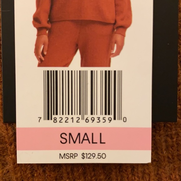 DKNY Women’s Cashmere Blend Sweater - Picture 5 of 5